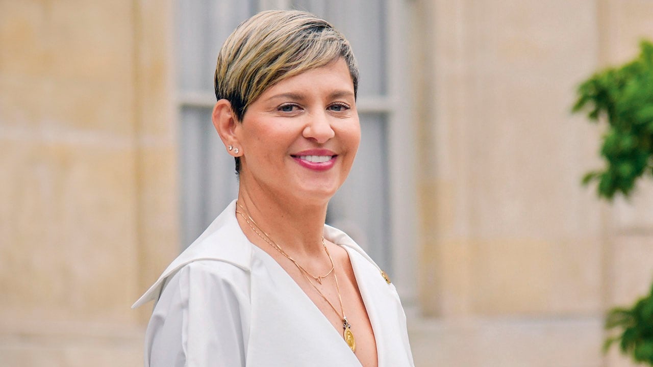 Verónica AlcOcer Primera dama