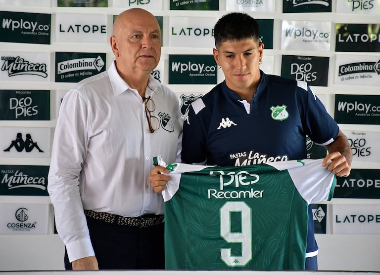Presentación de los refuerzos del Deportivo Cali para la temporada 2024