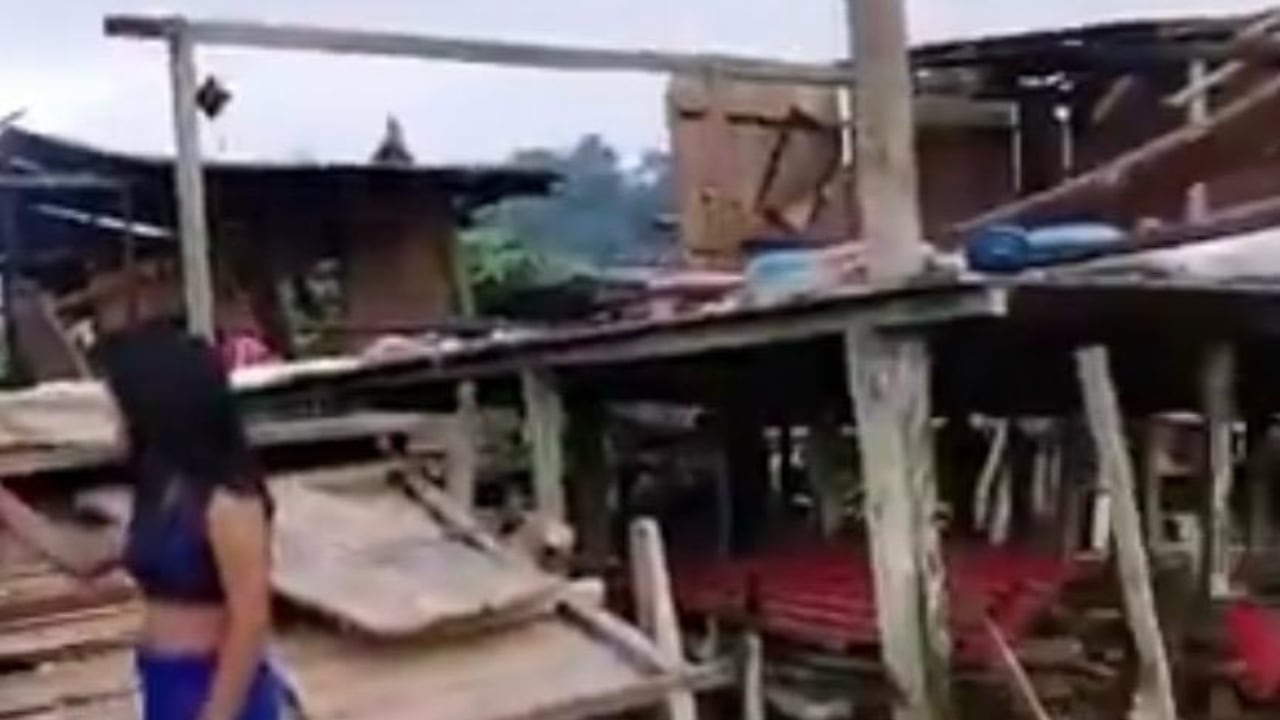 El resguardo wounaan, ubicado entre Valle del Cauca y Chocó, enfrenta además históricas dificultades de acceso y conectividad que podrían complicar la atención y evaluación de la emergencia.