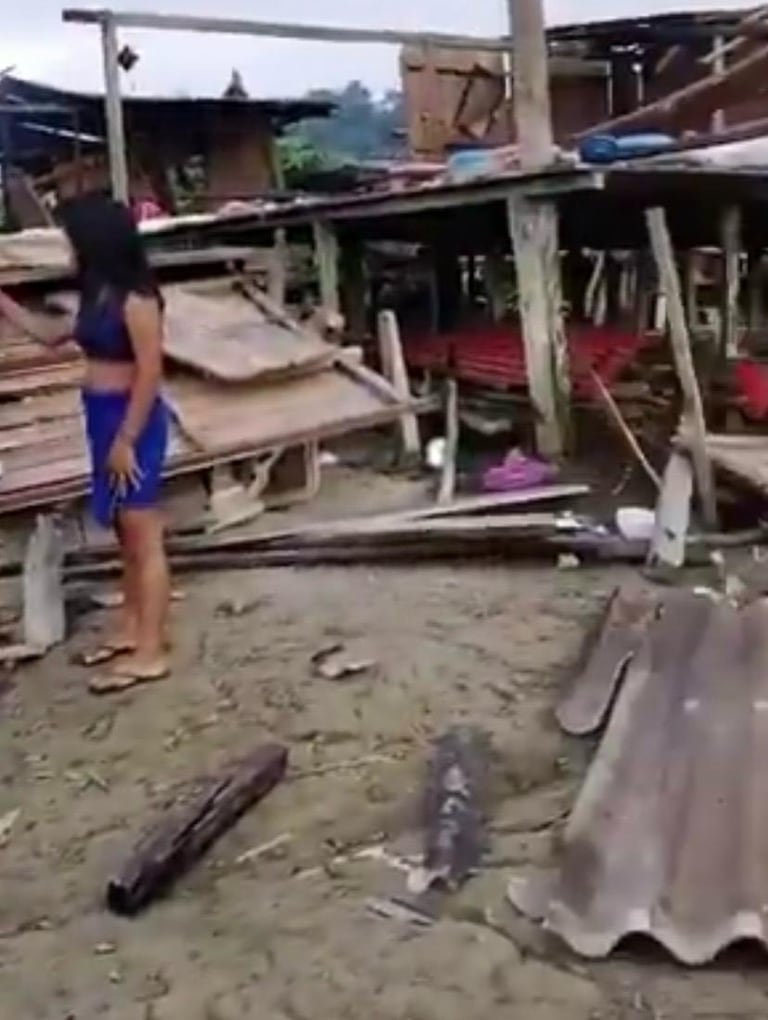 El resguardo wounaan, ubicado entre Valle del Cauca y Chocó, enfrenta además históricas dificultades de acceso y conectividad que podrían complicar la atención y evaluación de la emergencia.