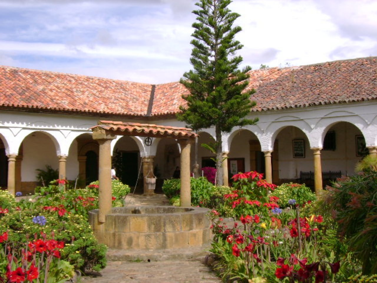 El municipio tiene gran riqueza histórica y arquitectónica.