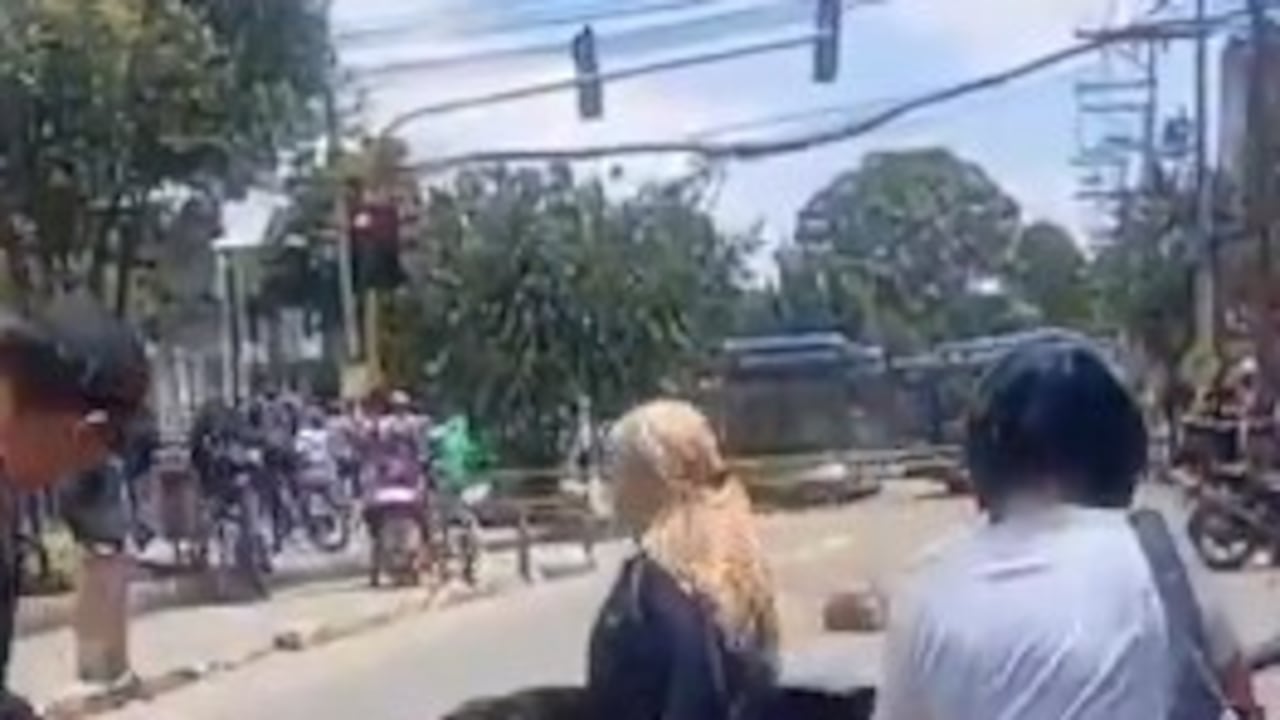 El hueco ha causado traumatismos de movilidad.