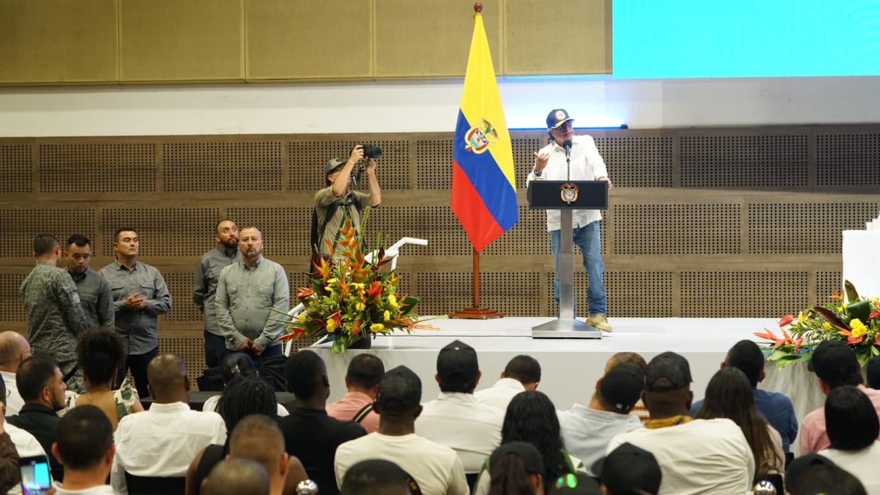 Gustavo Petro durante su intervención en Cali.