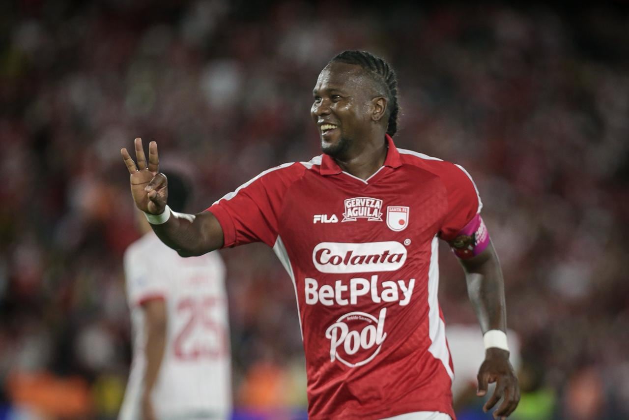 Momentos del partido entre Independiente Santa Fe y América de Cali por la vuelta de los cuartos de final del primer semestre de la Liga Colombiana 2026.