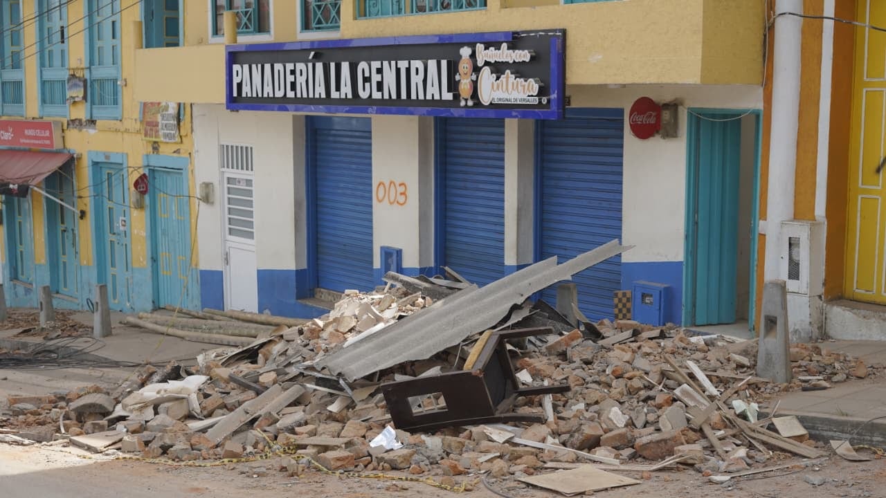 Gobernación del Valle propone crédito de cero interés para emprendedores.