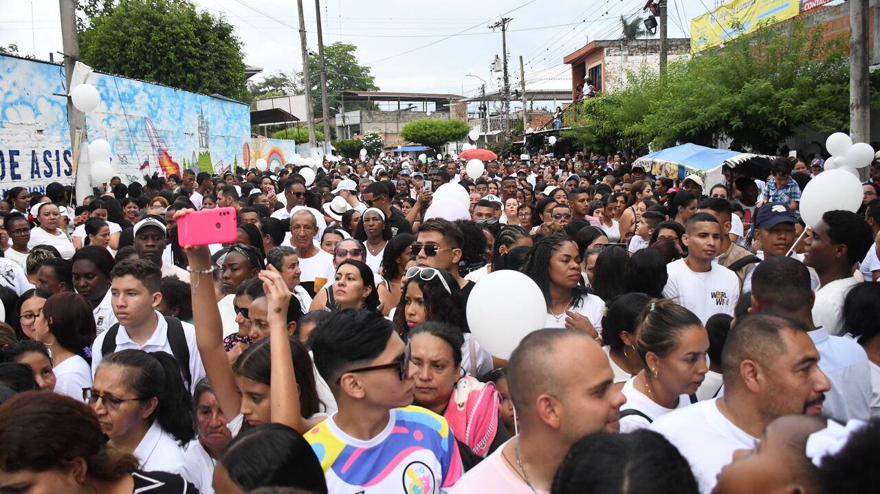 Villa Gorgona: sepelio de la niña Sofía Delgado. foto José L Guzmán. EL País