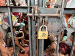 Las condiciones de hacinamiento que viven las personas privadas de la libertad en Cali, no permiten una verdadera resocialización, por el contrario, aumenta su accionar criminal. No hay espacio en las cárceles de la región para que sean enviados a estos lugares. Foto Especial para El País.