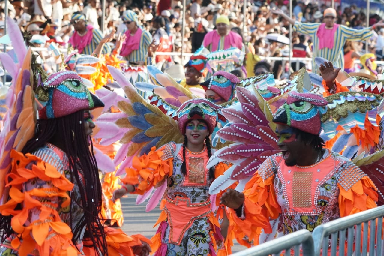 Así cerró una nueva edición del desfile, dejando en el ambiente el orgullo por la historia, la diversidad cultural y la memoria viva de Cali.