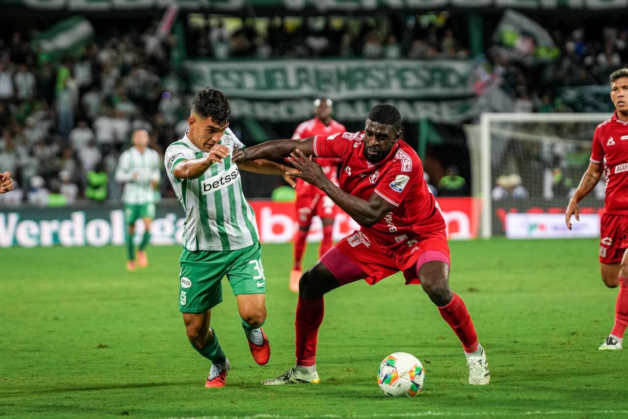 Imagen del partido entre Atlético Nacional y América de Cali por el juego de ida de las semifinales de la Copa Colombia 2025.