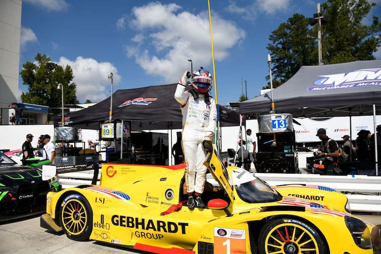 Óscar Tunjo a bordo de coche en el IMSA VP Racing SportsCar Challenge.