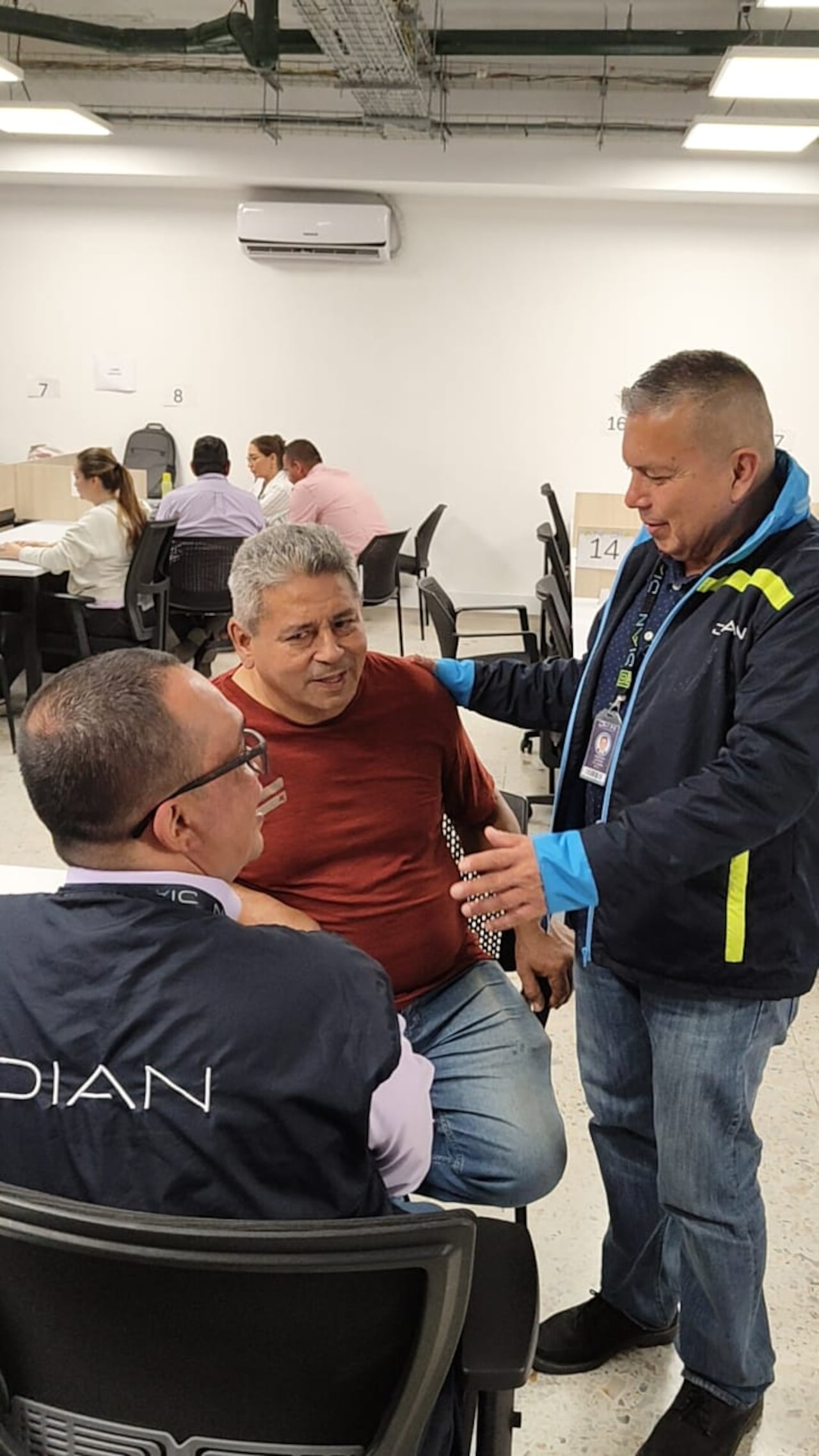 Usuarios destacan la agilidad y el acompañamiento brindado por el equipo de la DIAN.