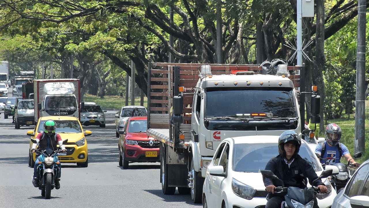 La Secretaría de Movilidad está pidiendo autorización para poder instalar 40 nuevas cámaras de fotodetección. Se espera que al menos el 50% de ellas queden funcionando en el 2024.