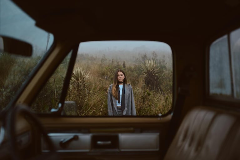 Natalia Natalia estuvo en Ventino y ahora presenta su nuevo EP: Paréntesis, todo un viaje creativo.