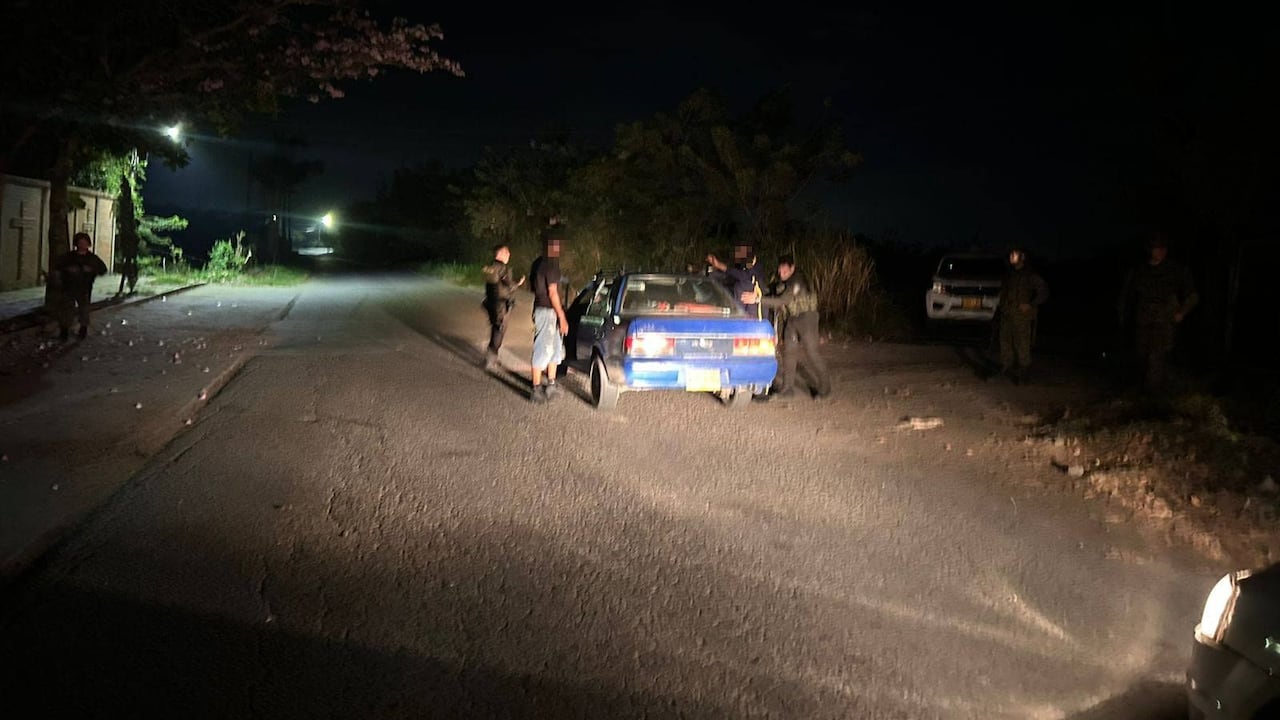 Controles de la fuerza pública en Guachené, Cauca