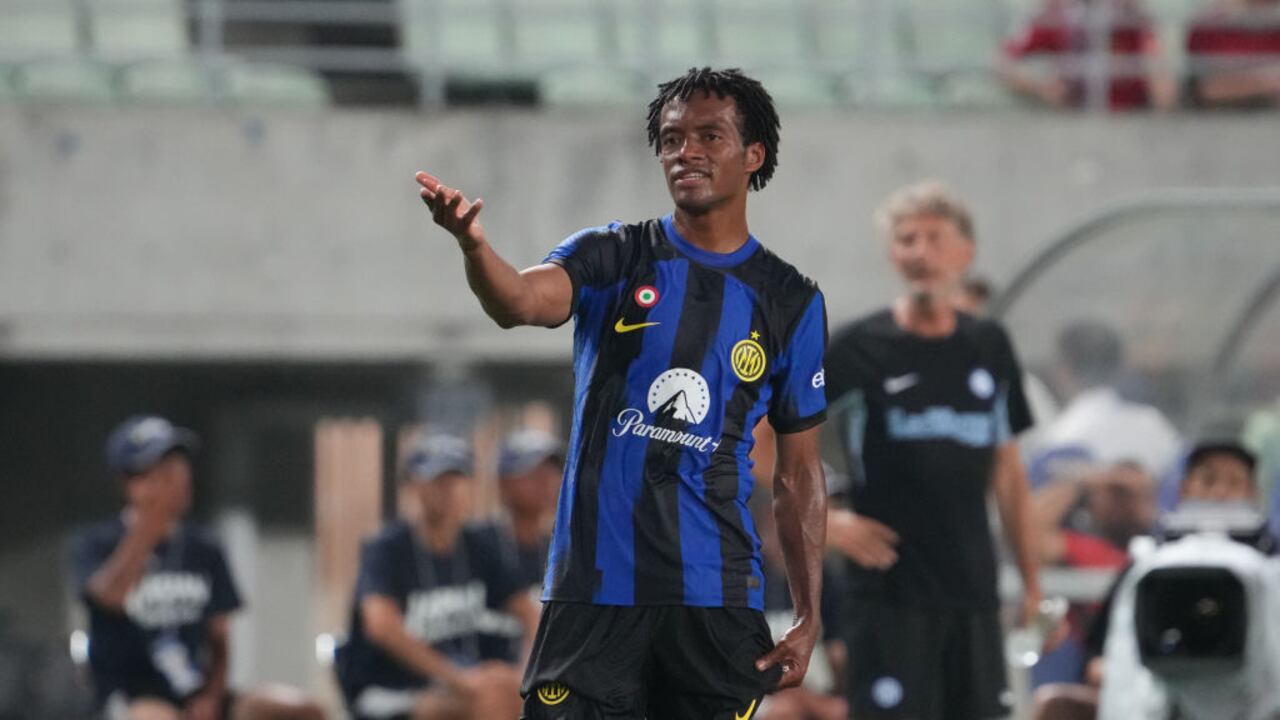 OSAKA, JAPAN - JULY 27: Juan Cuadrado of Inter Milan looks on during the preseason friendly match between Inter Milan and Al-Nassr at Yanmar Stadium Nagai on July 27, 2023 in Osaka, Japan. (Photo by Masashi Hara/Getty Images)