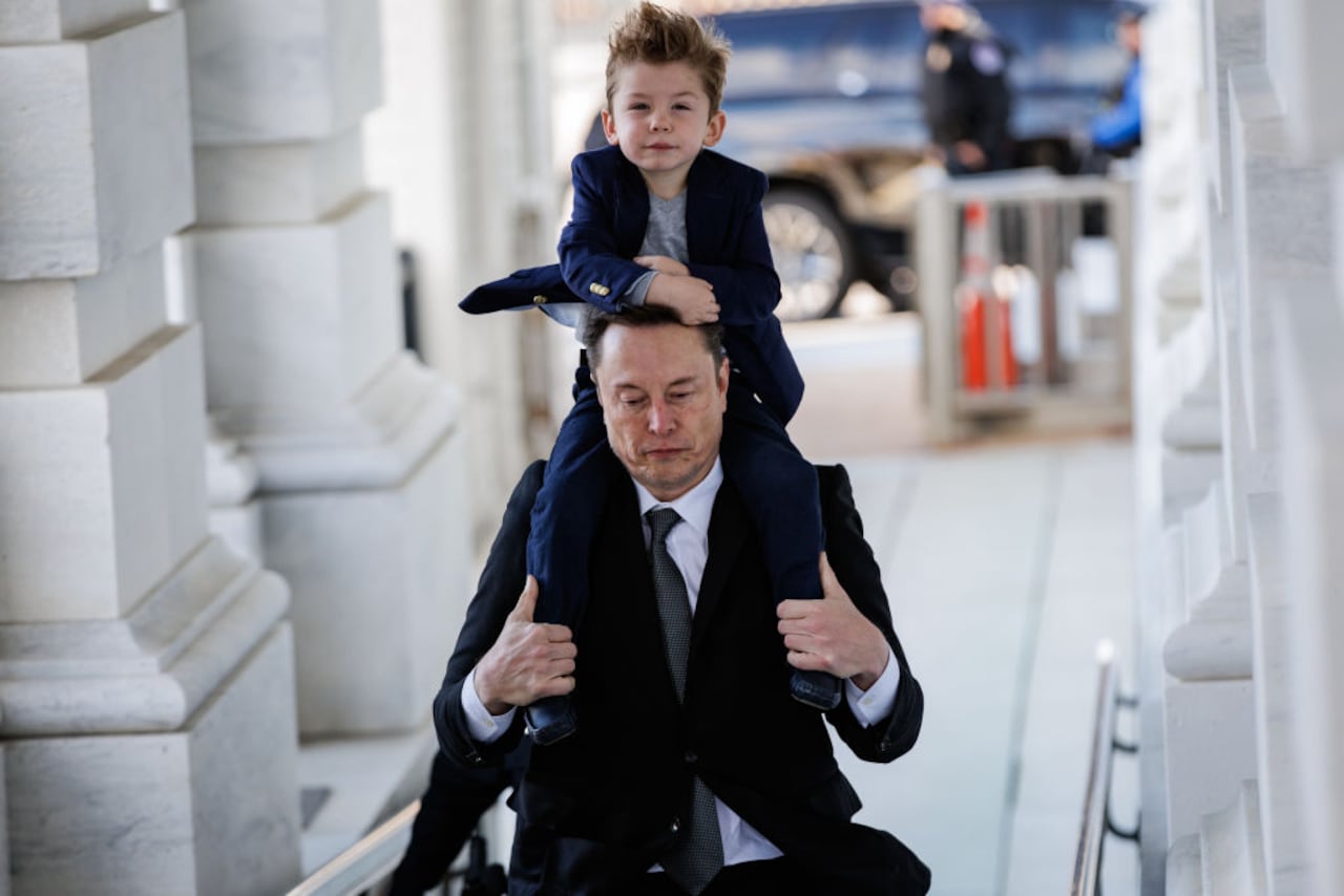 Elon Musk reveló un arrepentimiento sobre la crianza de sus hijos y lo que haría diferente hoy.