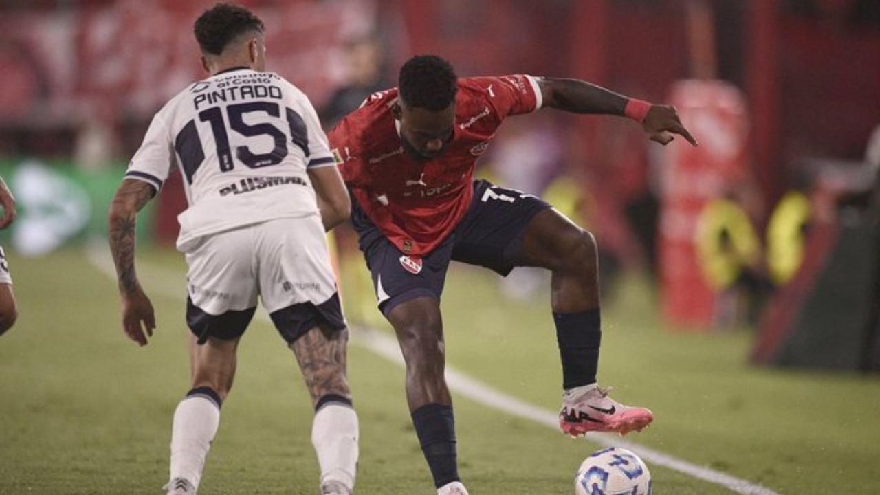 Palabras de Álvaro Angulo.