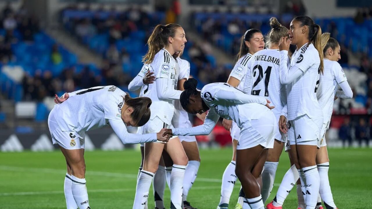 En un compromiso lleno de goles, Linda Caicedo supo cómo deslumbrar en el campo de juego.