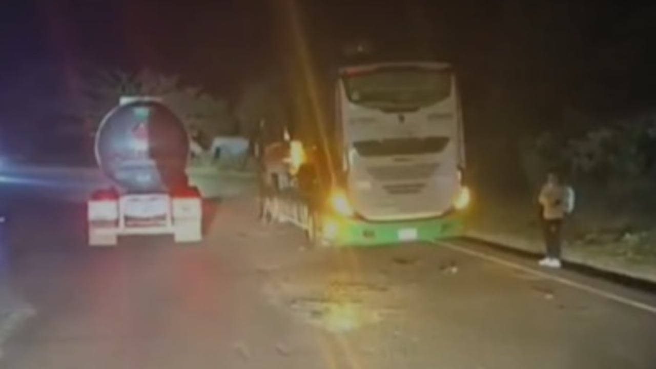 El ataque contra la fuerza pública se presentó en el sector de Pan de Azúcar, Mercaderes, de la vía Panamericana, al sur del departamento del Cauca.