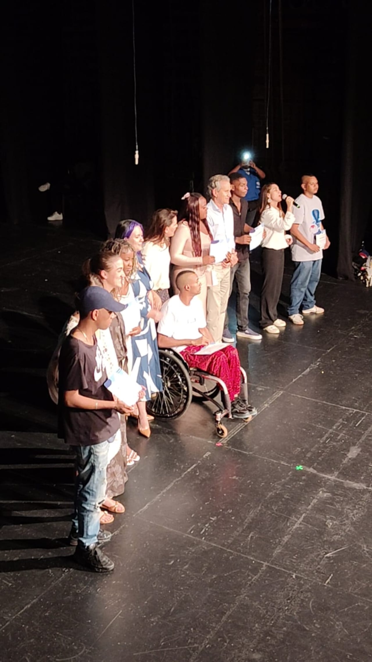 Los beneficiados recibieron clases en prevención de la violencia, apoyo psicosocial y colaboración para continuar con sus proyectos de vida.