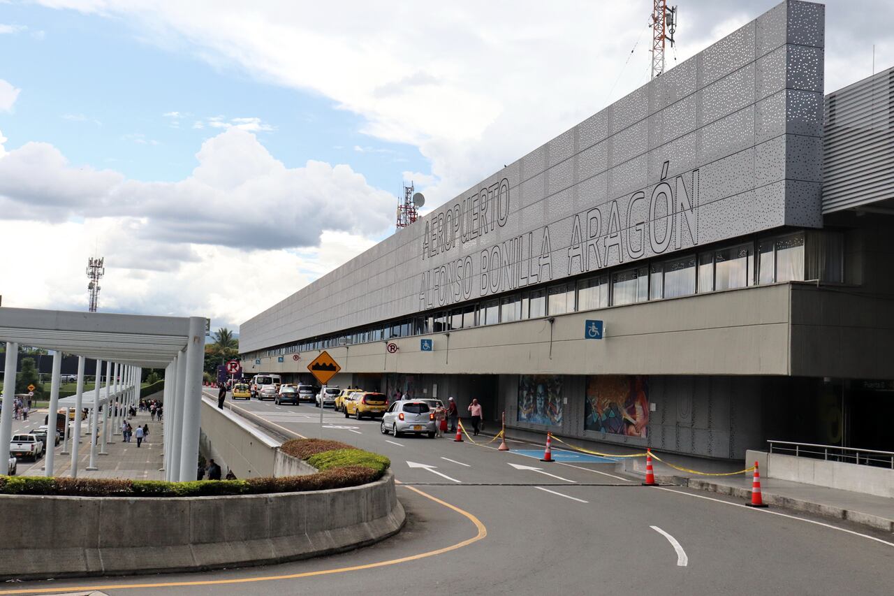 Aeropuerto Alfonso Bonilla Aragón