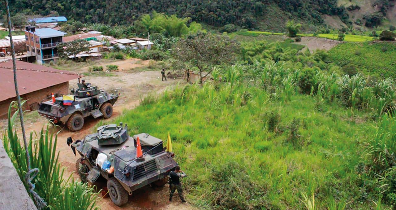 El general Federico Mejía le confirmó a SEMANA que existe una investigación en la Fiscalía por la presunta alianza entre militares y la Segunda Marquetalia por la operación Perseo.