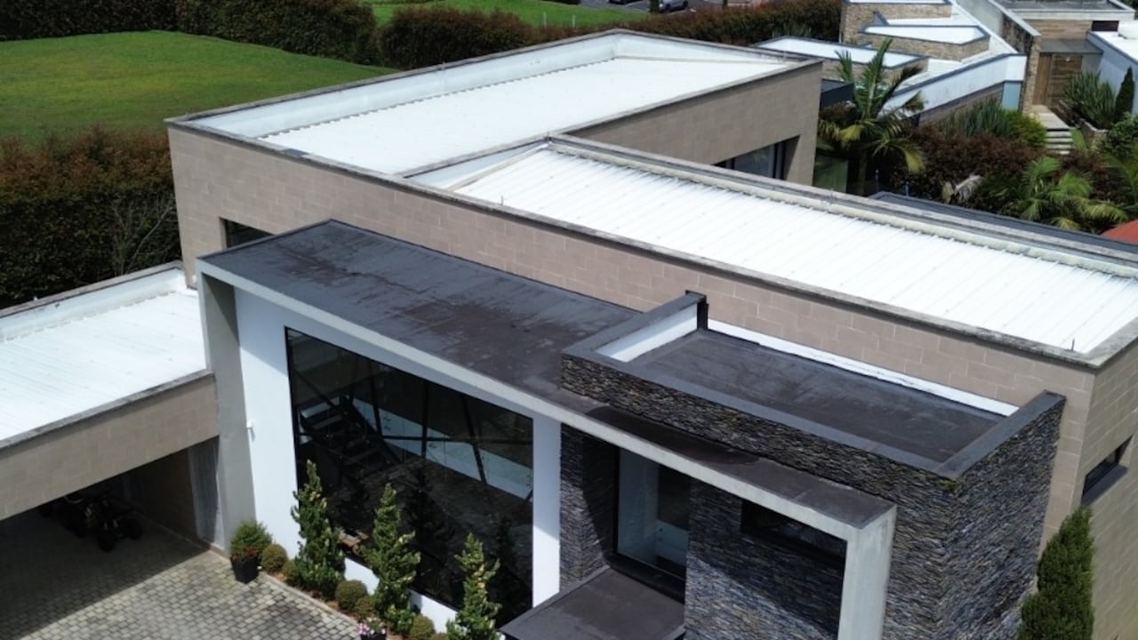 En un segundo operativo, la SAE también recuperó un inmueble en Girardota relacionado con alias ‘Botija’.