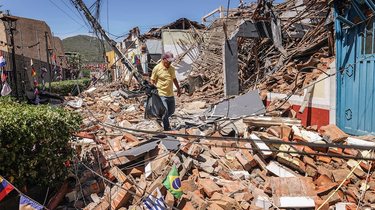 El municipio de Roldanillo, en el Valle del Cauca, fue una de las zonas más afectadas por el terremoto del pasado lunes.