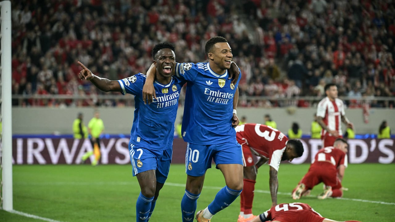 Vinicius y Mbappé destrozaron la zona defensiva del Olympiacos en partido de la Liga de Campeones.