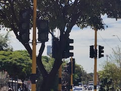Así lucen los semáforos de la Calle 70 con Carrera 7L, cuya falta de funcionamiento preocupa a los residentes del sector.