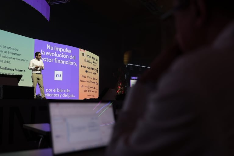 El rumbo del ecosistema: “El Latam Fintech Market se ha convertido en el espacio donde definimos hacia dónde queremos llevar nuestro ecosistema”, afirmó Gabriel Santos, presidente ejecutivo de Colombia Fintech