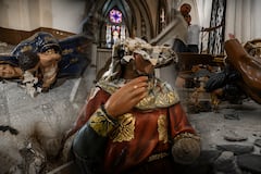 Así quedaron algunas de las imágenes de la capilla La Ermita.
