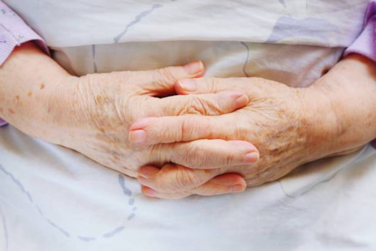 La mujer tiene 78 años y hace cuatro meses no tiene casa.