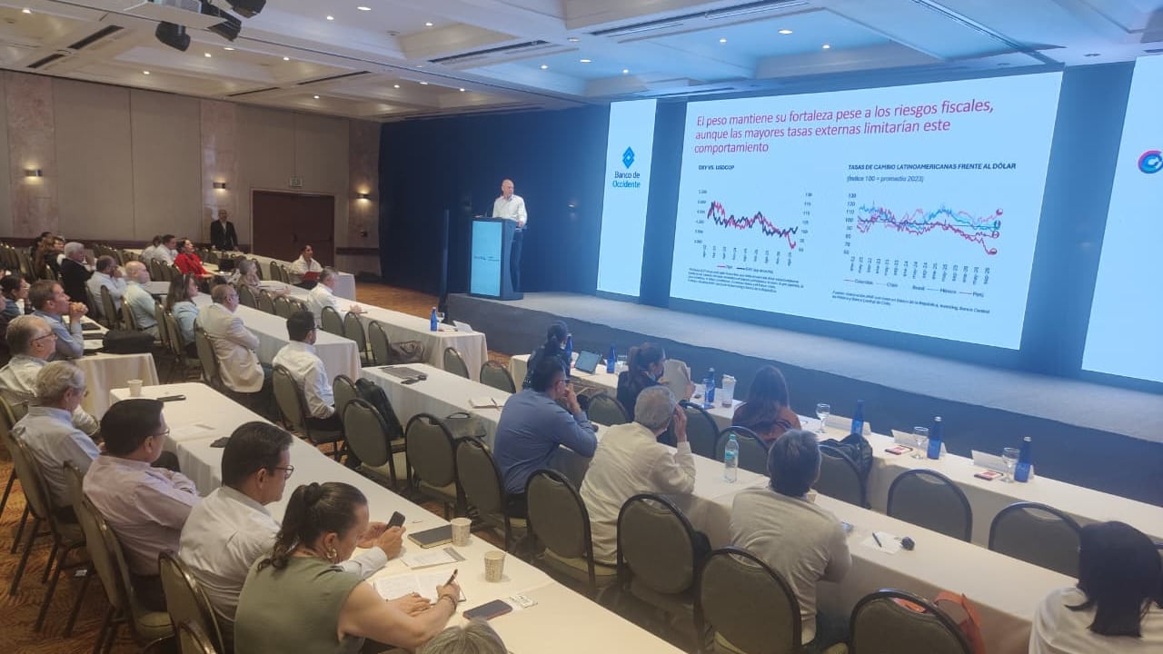 Anif realizó en Cali este miércoles, 14 de octubre, el seminario sobre Perspectivas Económicas regionales.