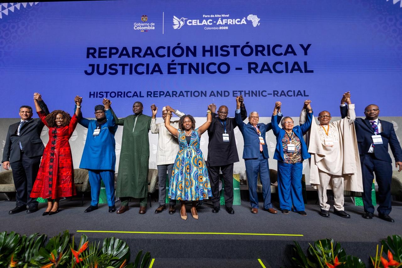 También hubo una rueda de negocios en donde empresarios afrocolombianos y africanos intercambiaron iniciativas de comercio y desarrollo sostenible. Otro dato a destacar fue el cierre cultural con música afrocolombiana.