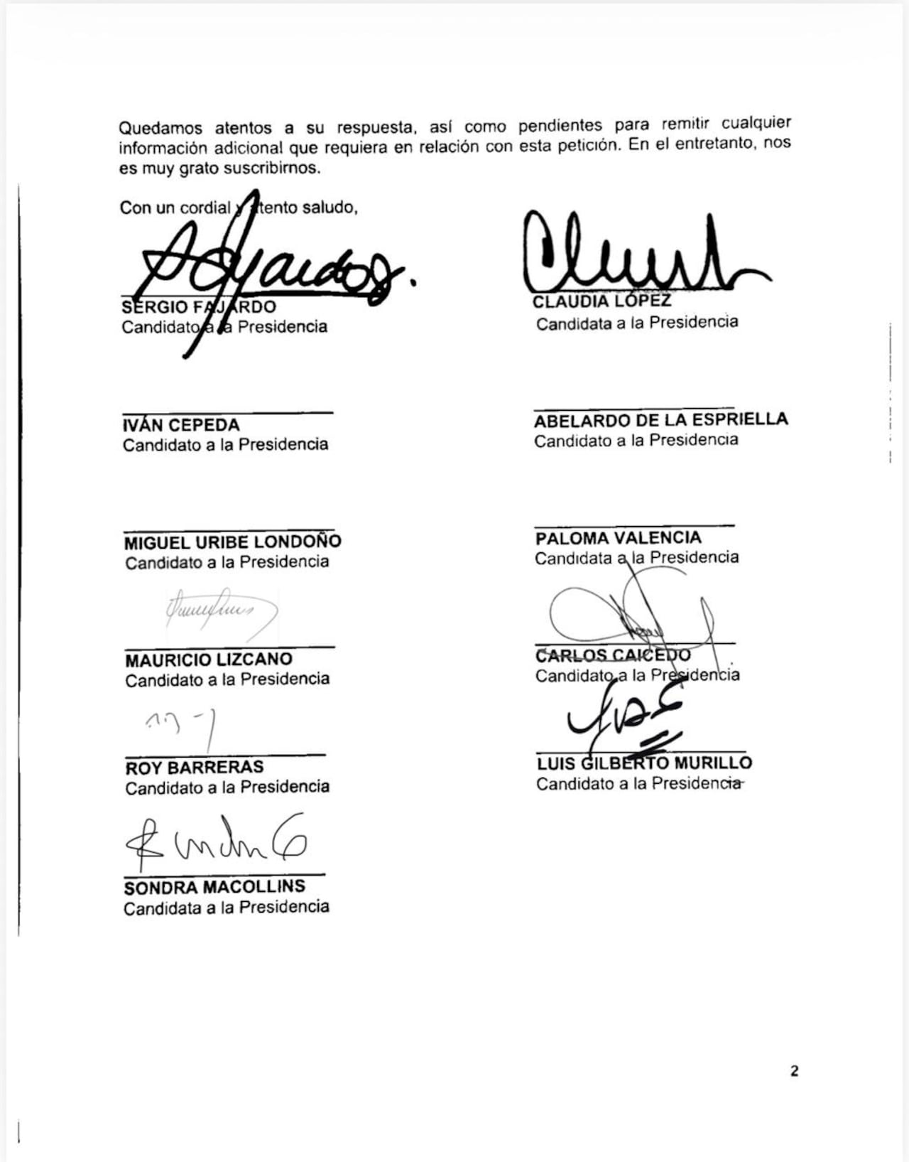 Candidatos presidenciales solicitan tres debates televisados en medios públicos.