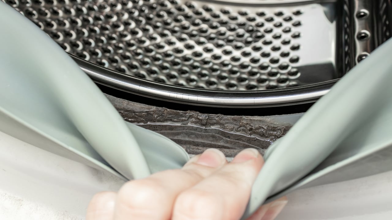 No permita que el óxido arruine la estética de su lavadora. Siga estos consejos para eliminarlo de manera efectiva.