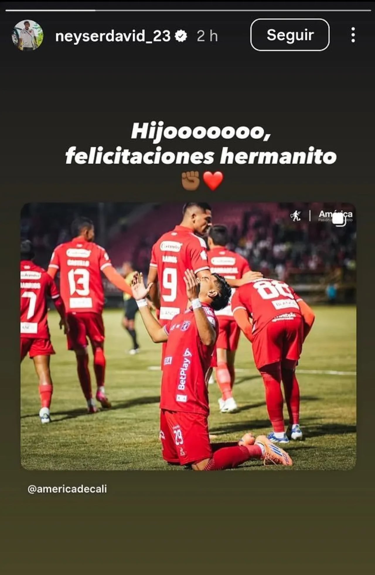 Publicación en la que Néiser Villarreal felicita a su compañero de Selección Colombia Sub-20, José Cavadía.