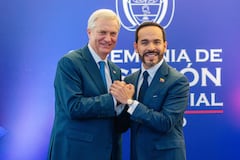 El mandatario chileno sostuvo reuniones bilaterales con el alcalde Alejandro Eder y el gobernante electo.
