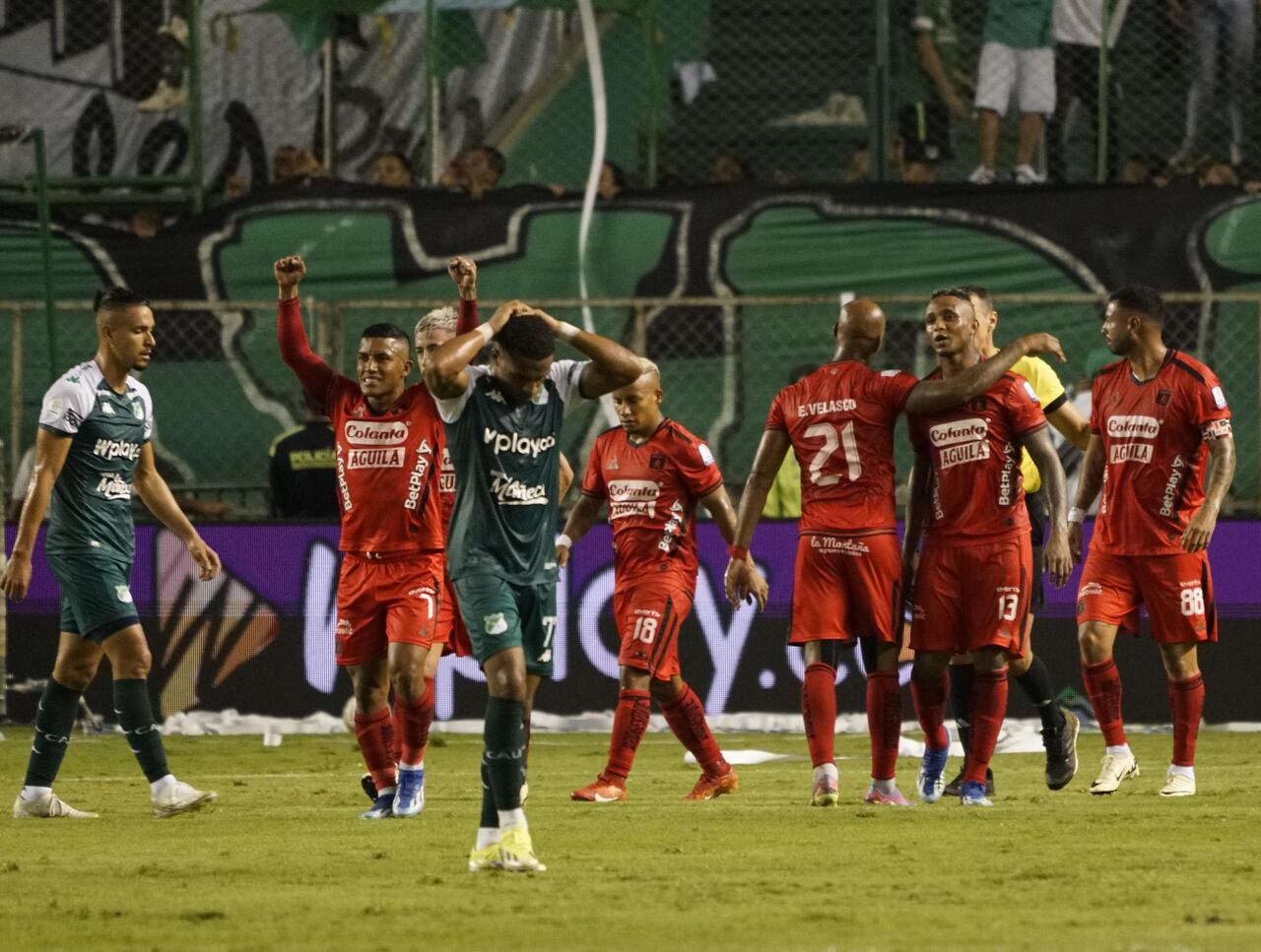 Deportivo Cali América en el estadio de Palmaseca