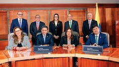 El conjuez Pablo Márquez (izq.) y el magistrado Miguel Polo Rosero (cen.). La Corte Constitucional tendrá que dictar la última palabra sobre la reforma pensional, iniciativa bandera del Gobierno del presidente Gustavo Petro.