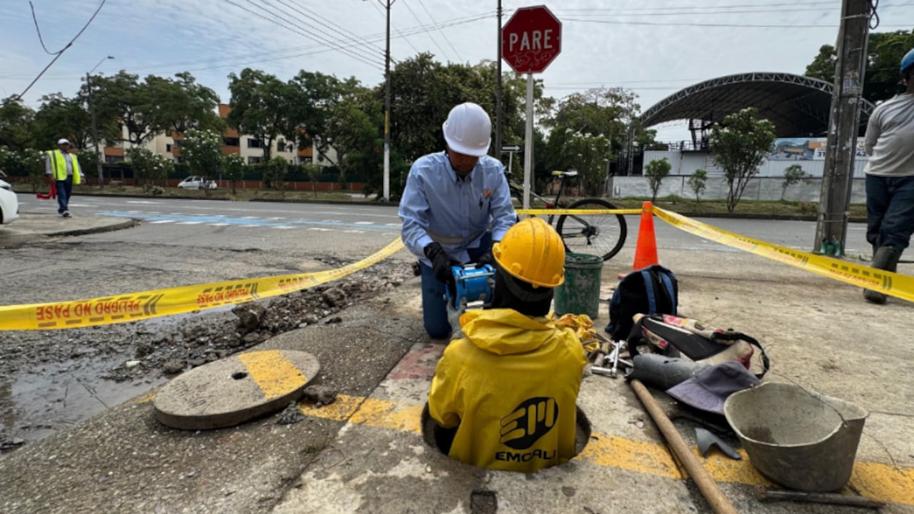 Trabajos de acueductos agua Emcali