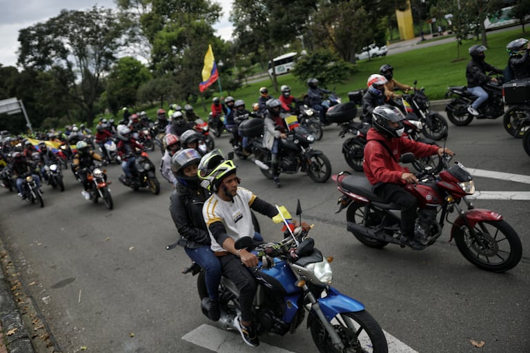 Motos, motocicleta, movilidad, Bogotá, conductores