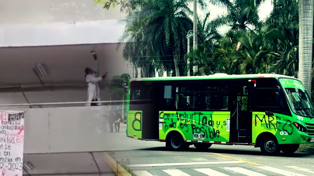 Un grupo de encapuchados protagonizó actos de vandalismo este martes en el campus y sus alrededores.