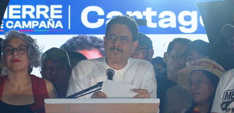 El candidato presidencial Iván Cepeda cerró su campaña en Cartagena.