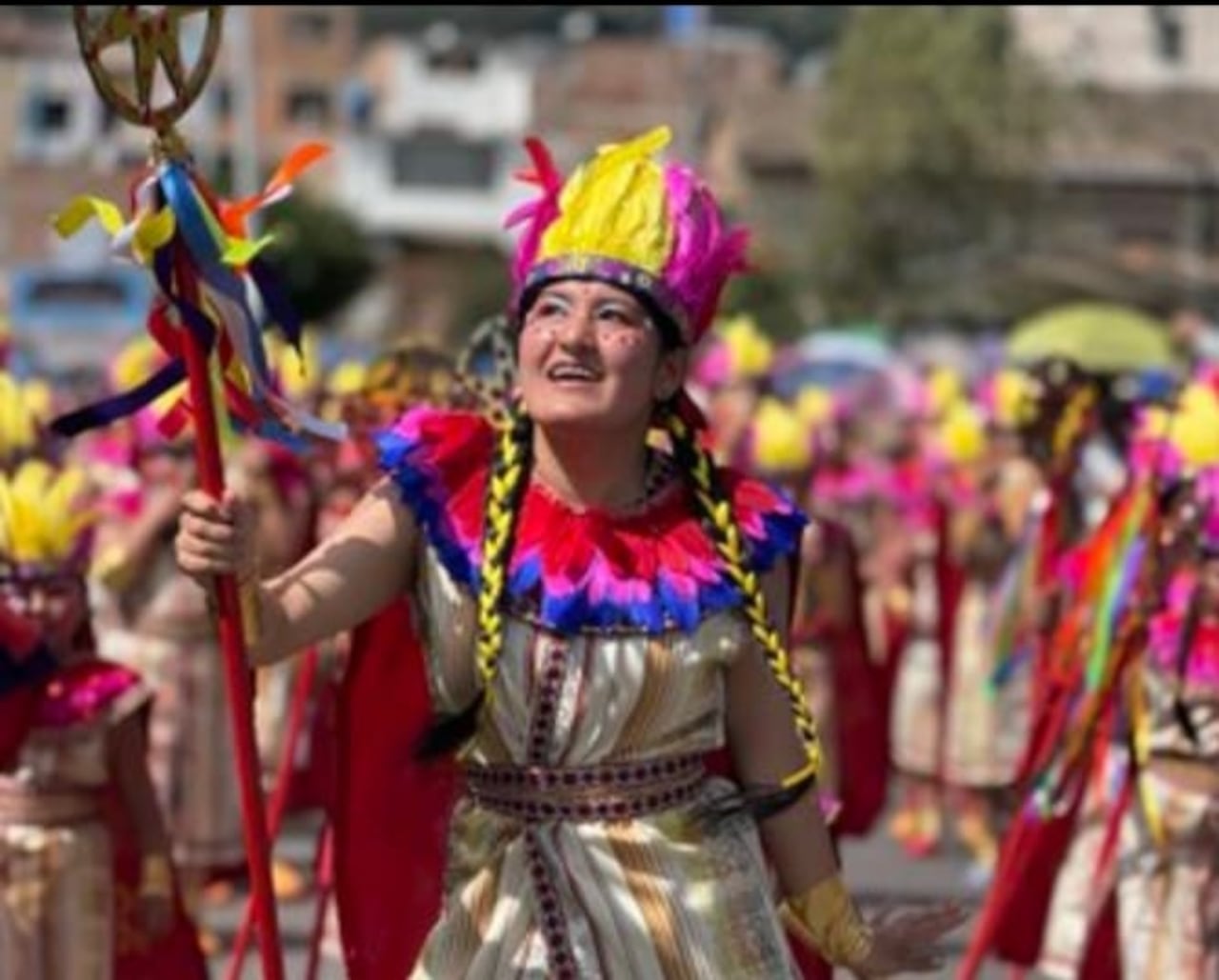 El 2 de enero también inician los tablados y festivales en plazas públicas.