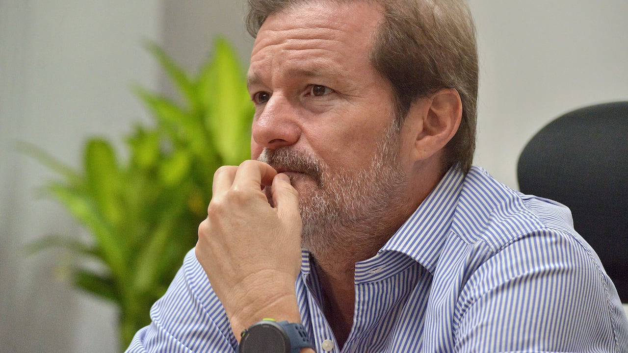 No usar tema de Domingo, Entrevista Esteban Piedrahíta Rector ICESI.