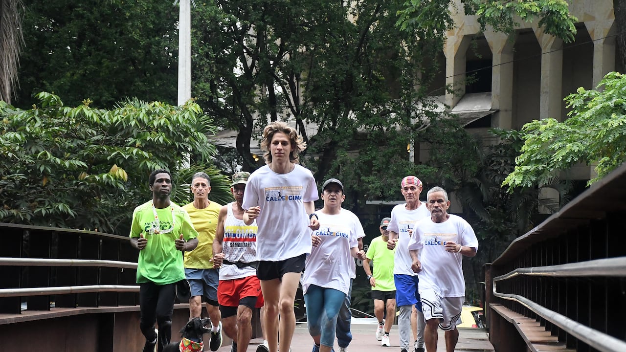 Cali: Equipo de atletismo de habitantes de la calle, foto José L Guzmán
