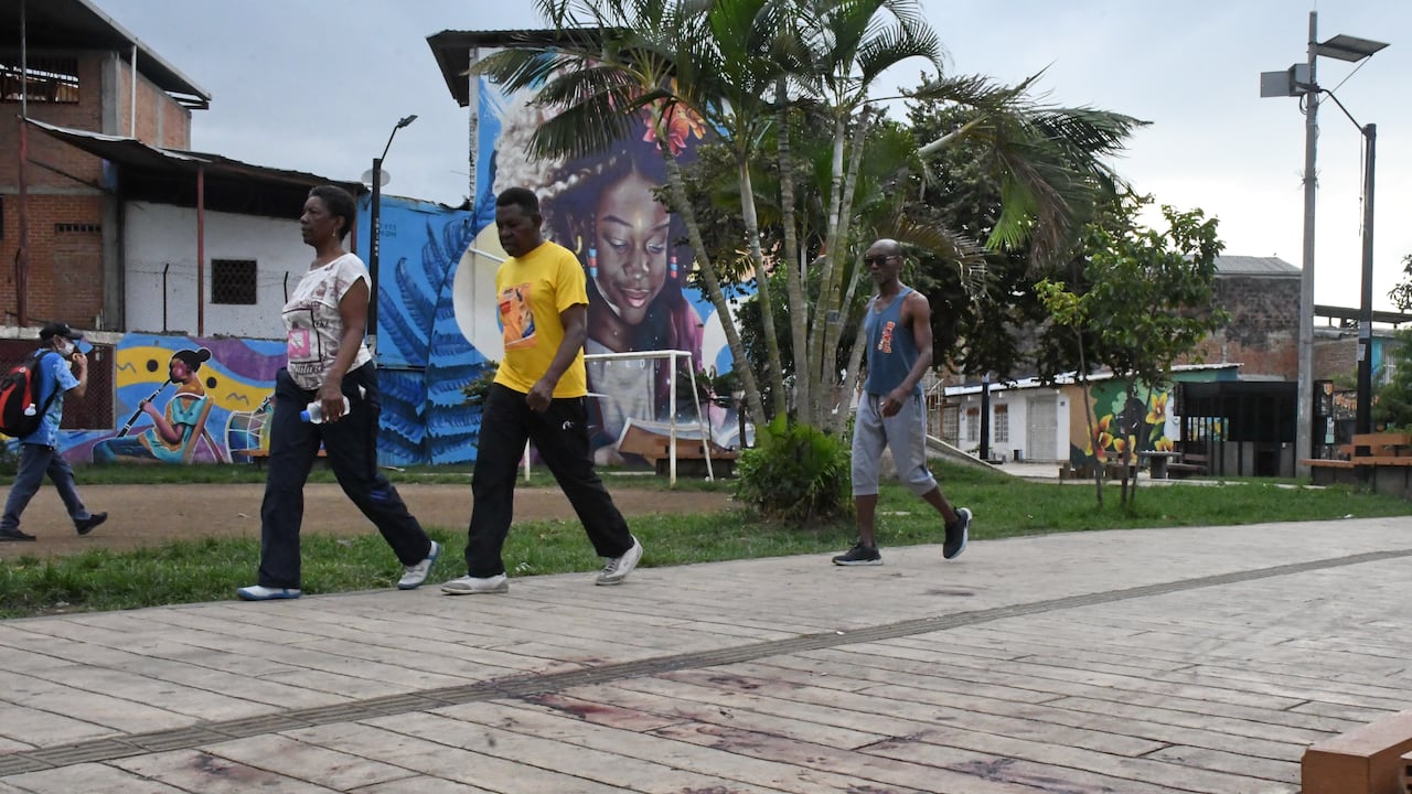 Cali: Triple homicidio en el bulevar del Oriente. foto José L Guzmán. EL País