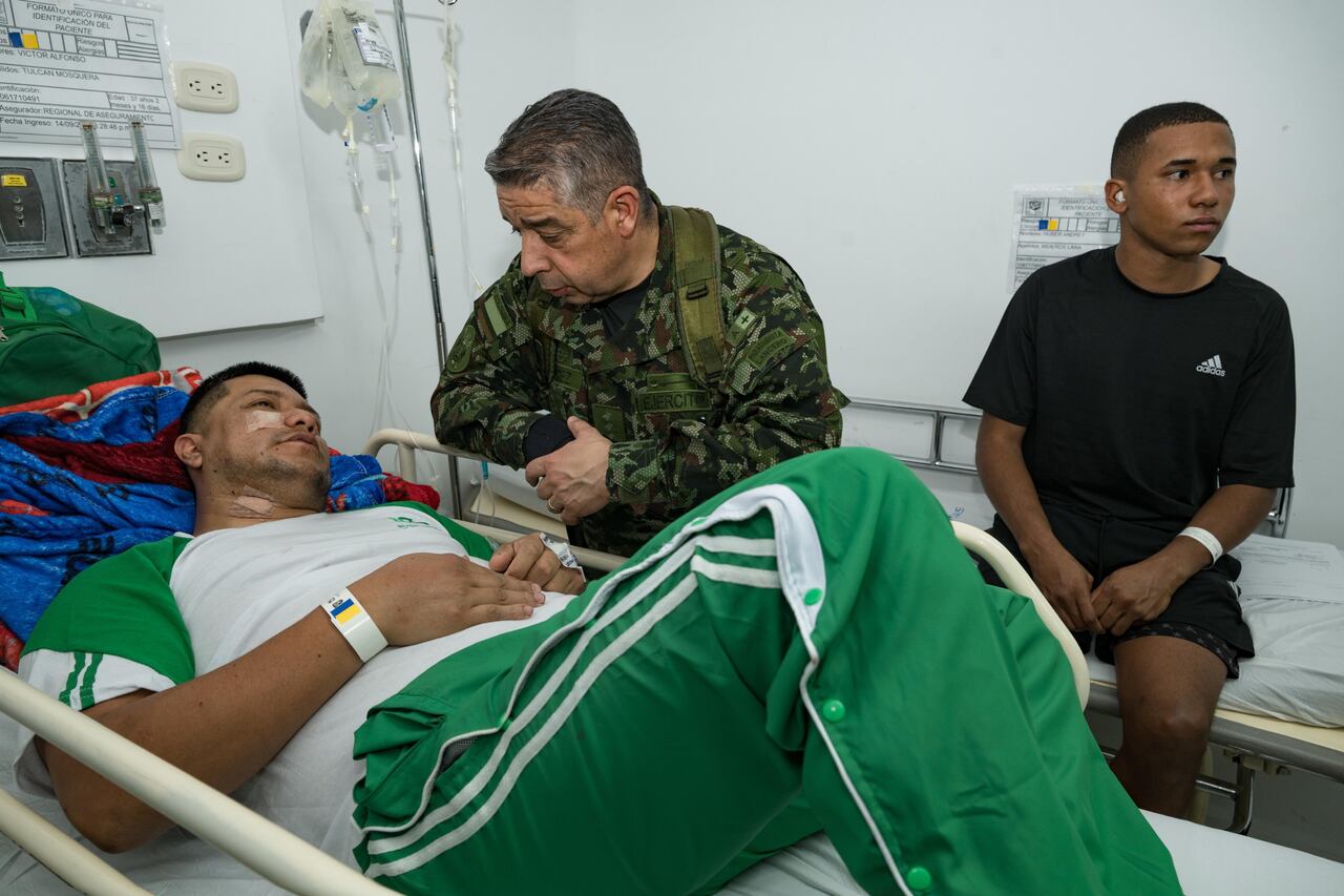 "Los policías se defendieron a punta de ráfaga de fusil al ver cómo que les lanzaban explosivos a diestra y siniestra", relataron los pobladores de El Carmelo, Cajibío.